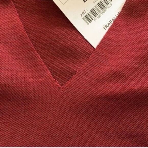 Zara Color Block Burgundy & Black Maxi
Dress(Size Small) - Picture 6 of 7